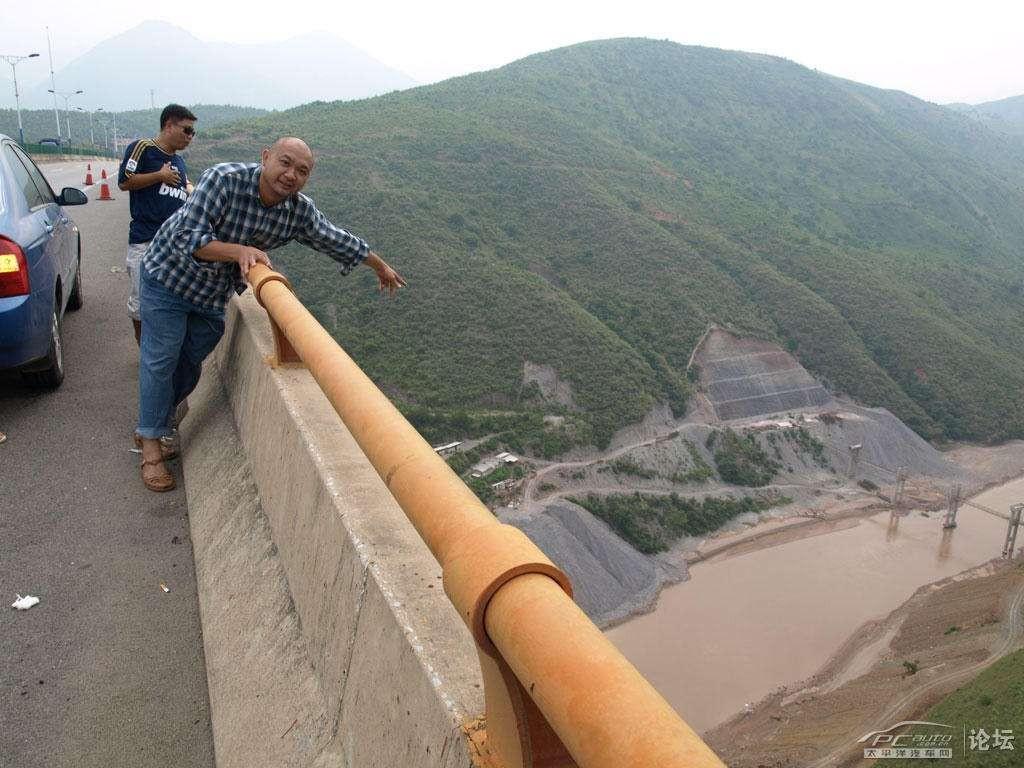 紅河大橋