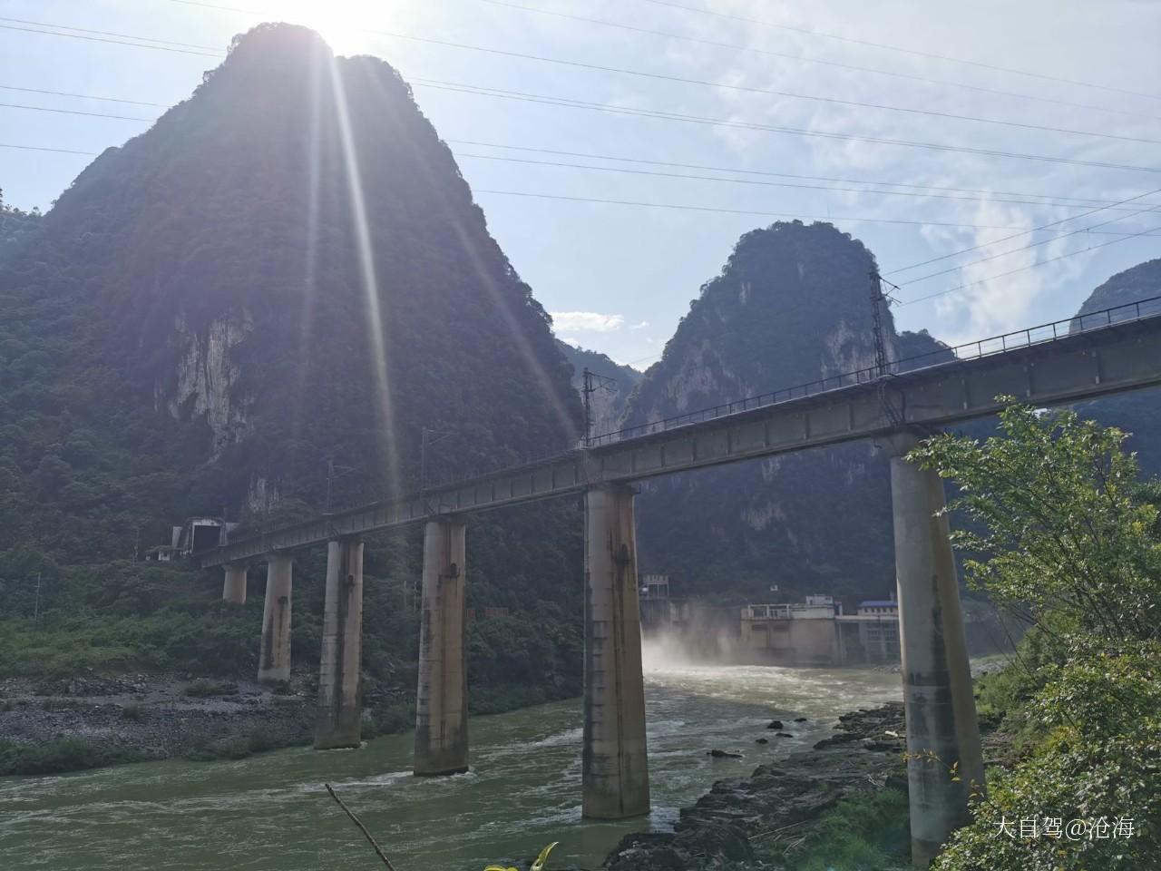 金城江小三峽旅游