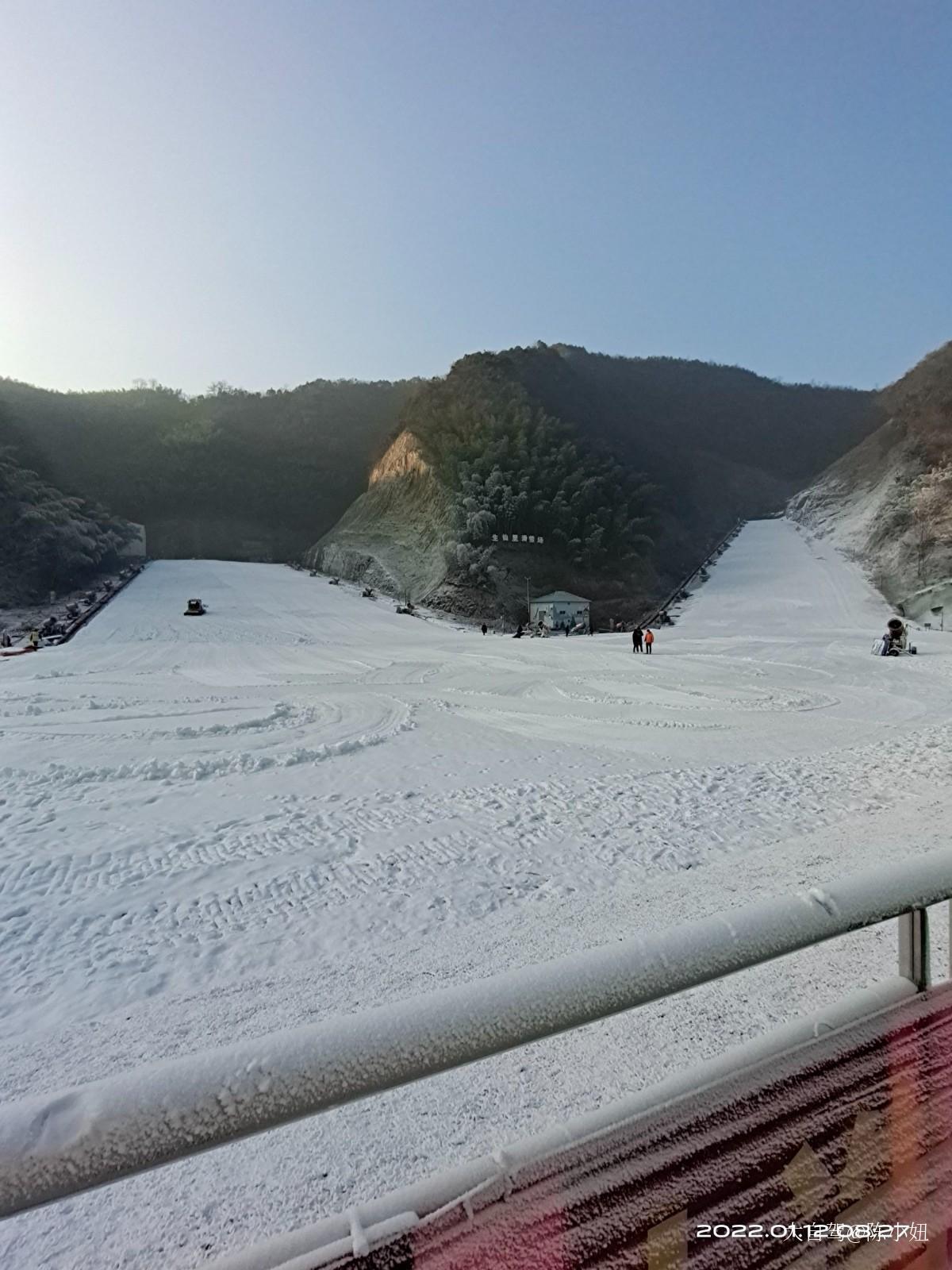 生仙里國(guó)際滑雪場(chǎng)