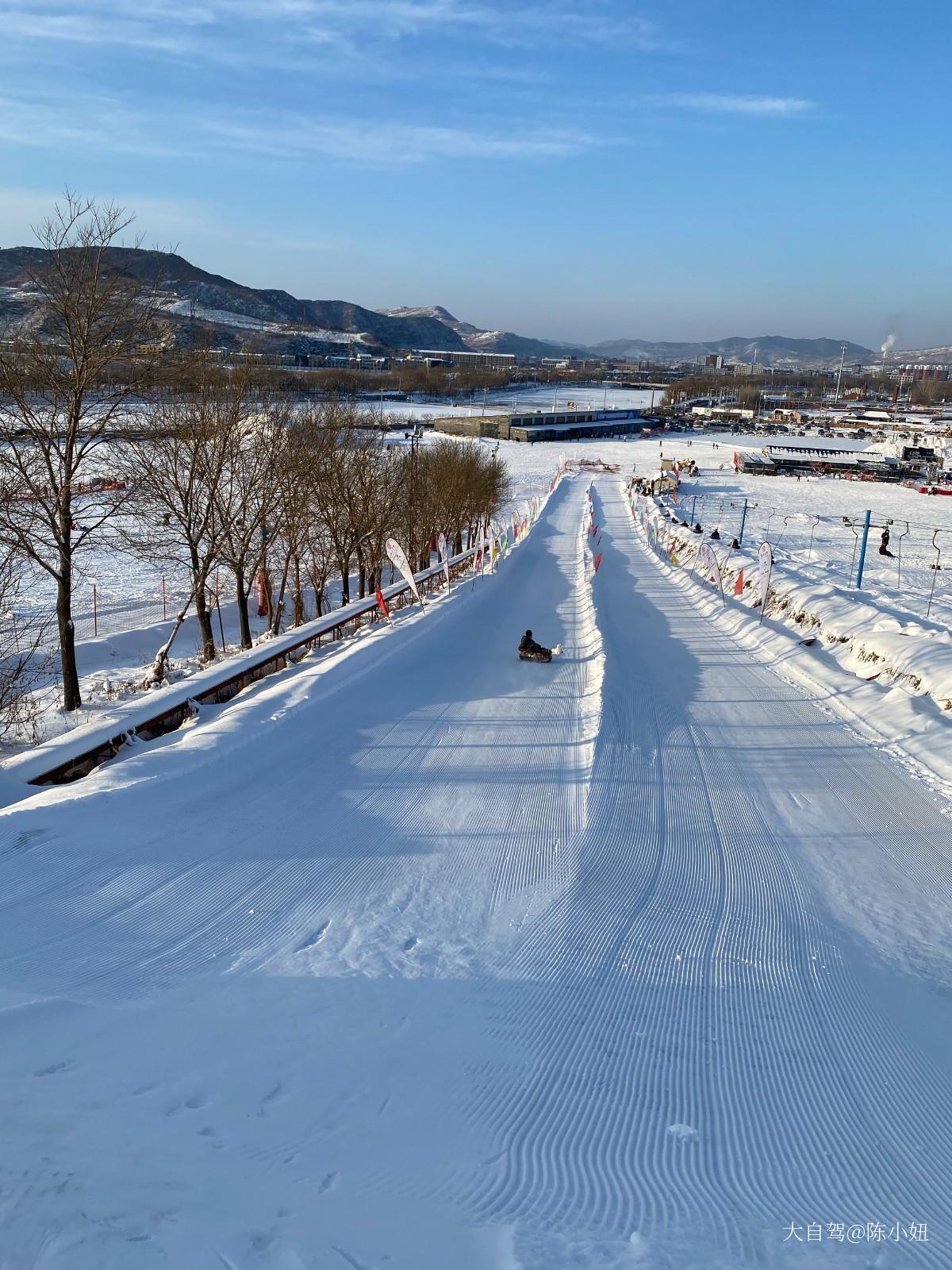 弓長嶺溫泉滑雪場