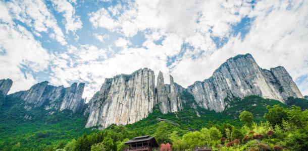 全国出发湖北8日自驾：恩施大峡谷-芙蓉古城-张家界-神龙架8日自驾