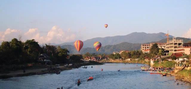 全国出发东南亚老挝9日自驾游：琅勃拉邦-万荣-万象9日深度异国之旅