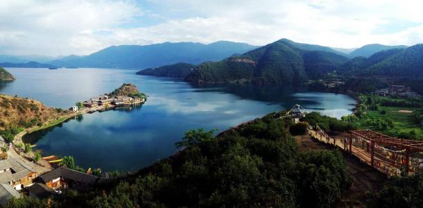 北京出发云贵川16日自驾游：海螺沟、泸沽湖、黄果树、梵净山16日自驾