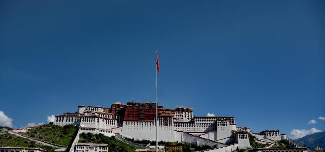 拉萨集合7日西藏落地自驾游：布达拉宫-巴松措-南伊沟-雍布拉康7日冬游西藏自驾游