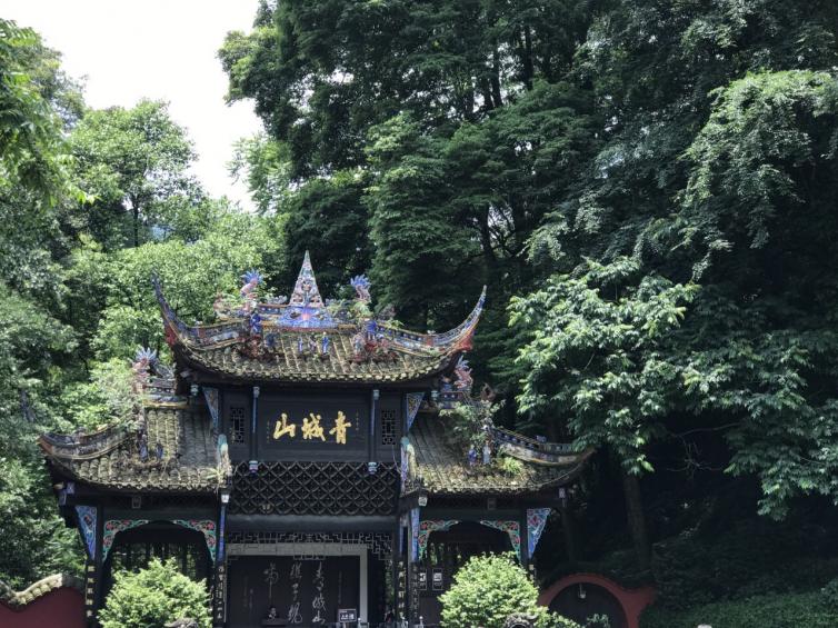 成都周边自驾2日游路线推荐,周末成都周边自驾游好去处