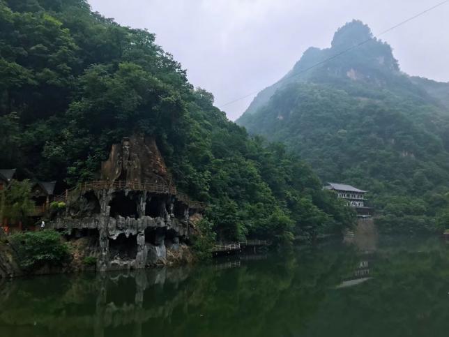 湖北周边2-3日自驾游好去处推荐,6个湖北周边最亲近大自然自驾游景点