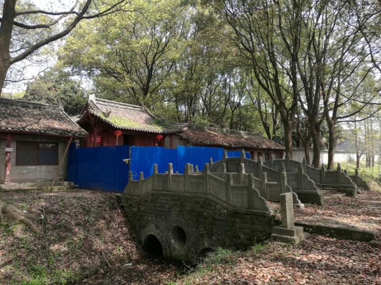 7,八岭山国家森林公园