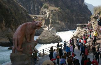 滇藏线自驾游攻略大全，西藏自驾游走滇藏线是怎样一番体验