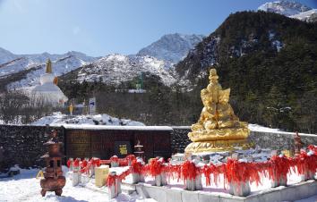 3月4月去川藏線自駕游那些無法挪眼的景色你都知道哪些？
