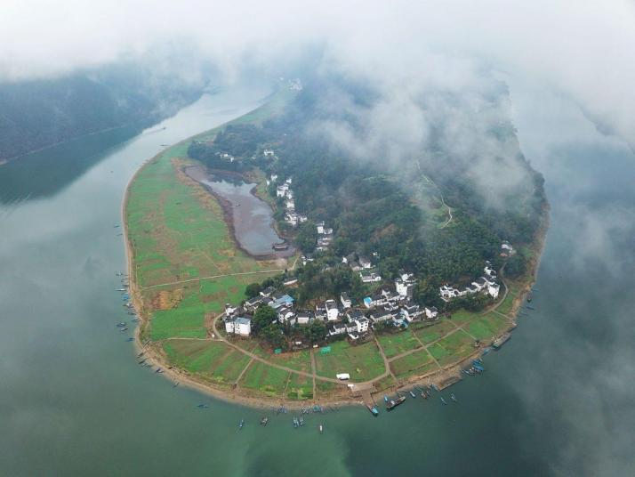 歙縣新安山水江畫廊圖片