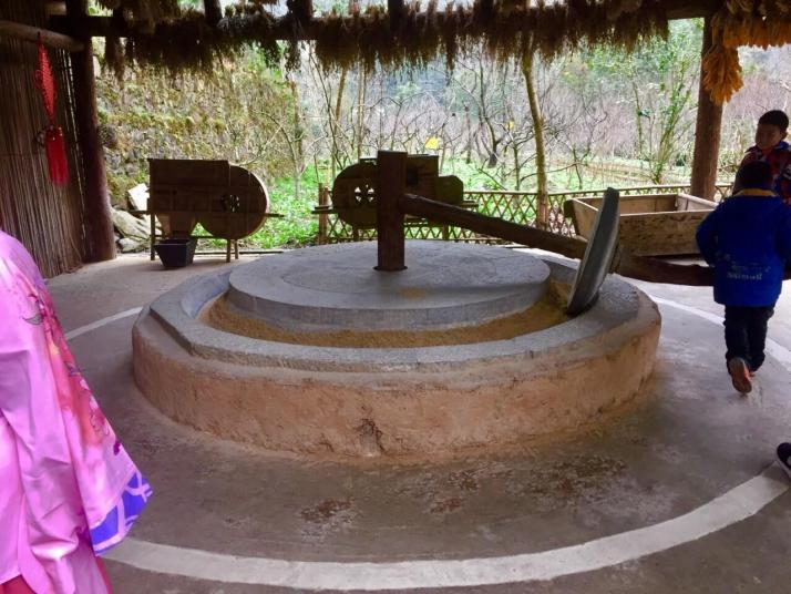 酉阳酉阳桃花源景区