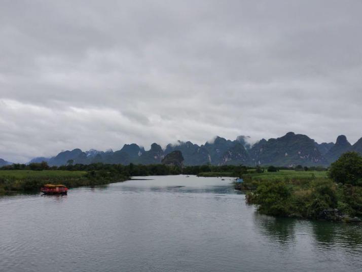 大新黑水河好玩嗎