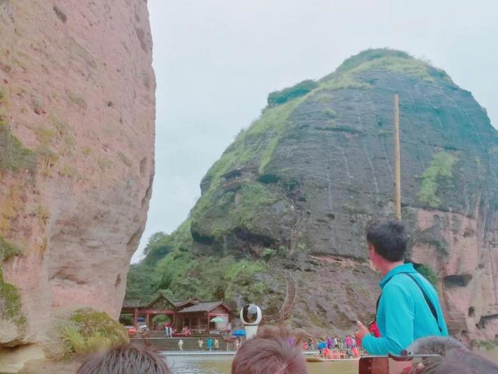 鷹潭龍虎山好玩嗎