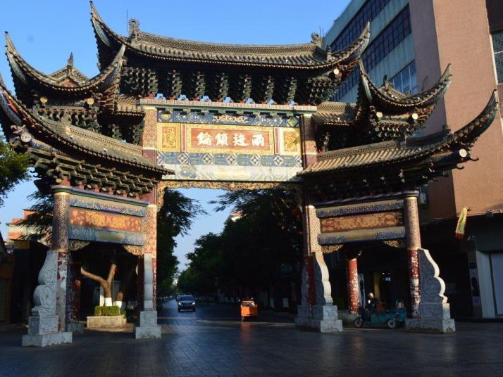 红河建水古城好玩吗