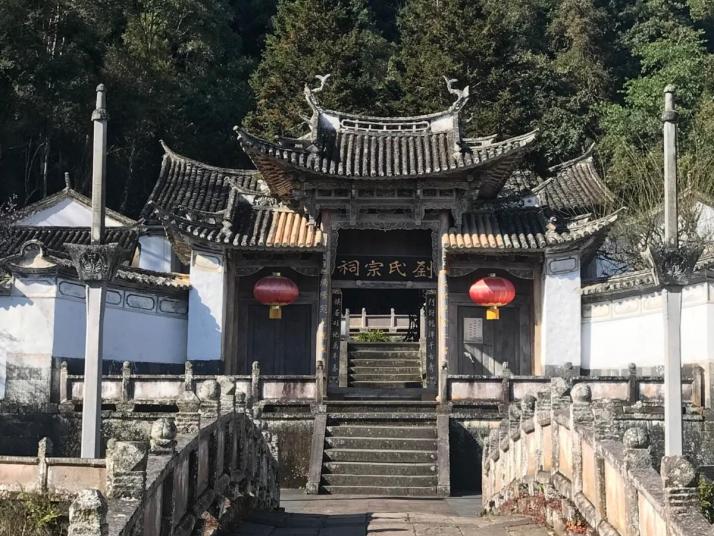腾冲和顺古镇好玩吗