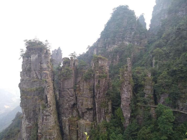 金秀金秀蓮花山景區(qū)好玩嗎