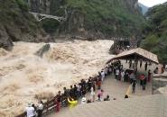 虎跳峡香格里拉段自驾游