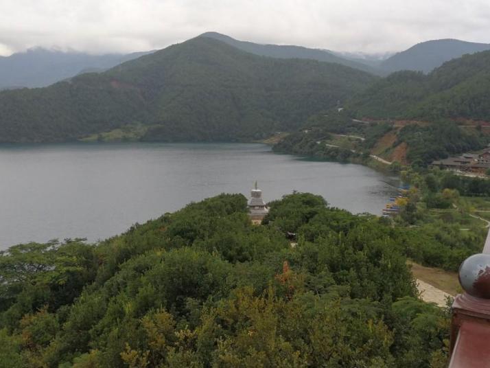 寧蒗瀘沽湖里格島圖片