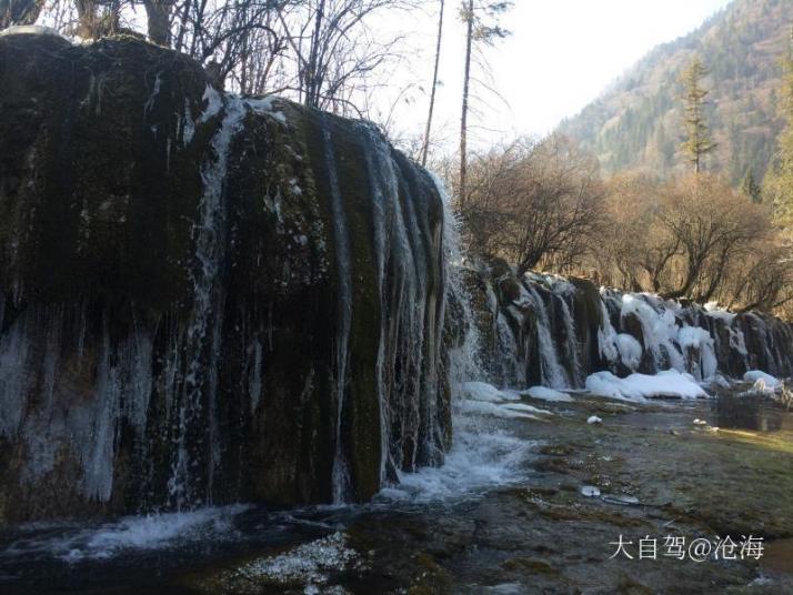 九寨沟箭竹海瀑布