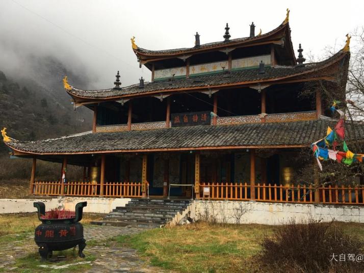 松潘黄龙寺