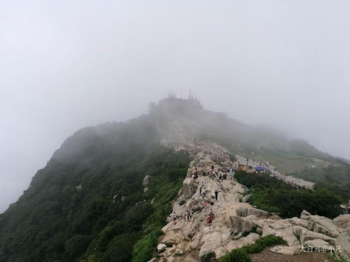 泰安泰山五岳独尊图片