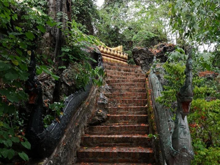 琅勃拉邦普西山景区