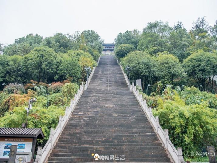 臨海江南長(zhǎng)城臺(tái)州府城墻好玩嗎