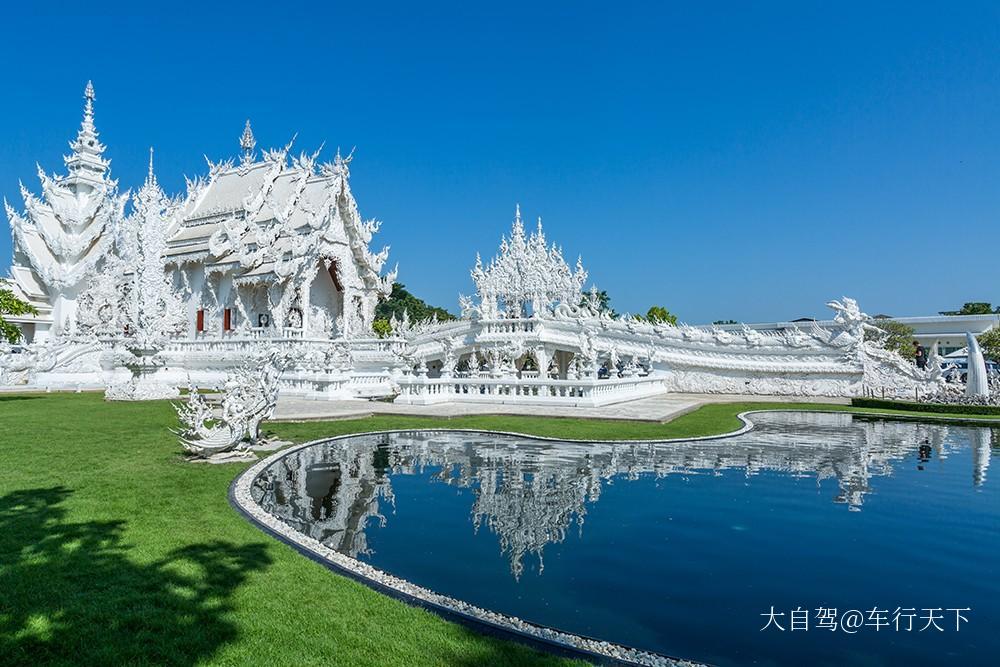 清莱龙昆寺白庙图片