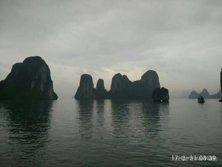 海防下龙湾好玩吗