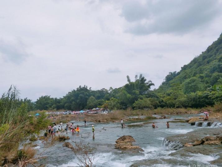 鹿寨響水瀑布圖片