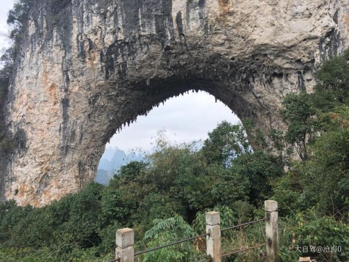 阳朔月亮山景区好玩吗