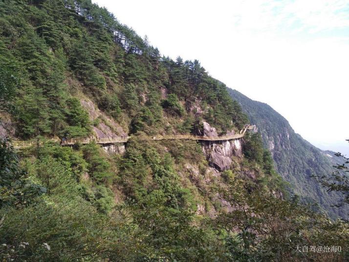 宜春明月山乌云崖景区图片