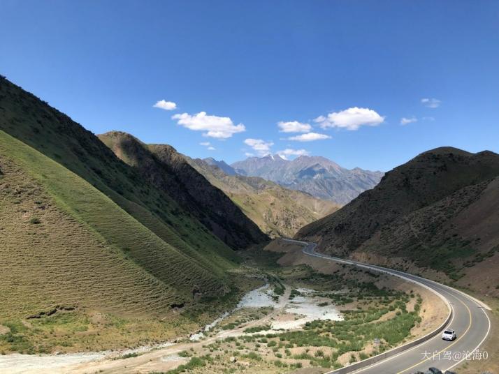 新疆独库公路好玩吗