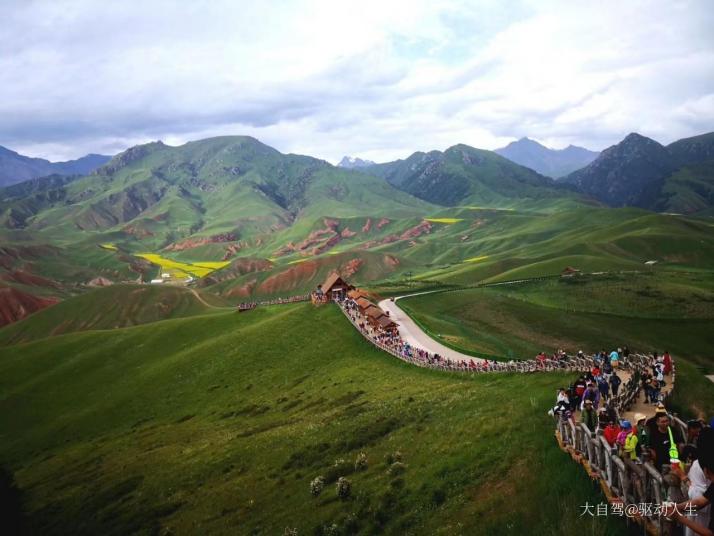 祁连卓尔山图片