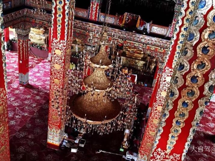 色達東嘎寺好玩嗎