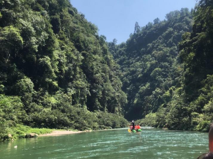 永顺湘西猛洞河漂流好玩吗