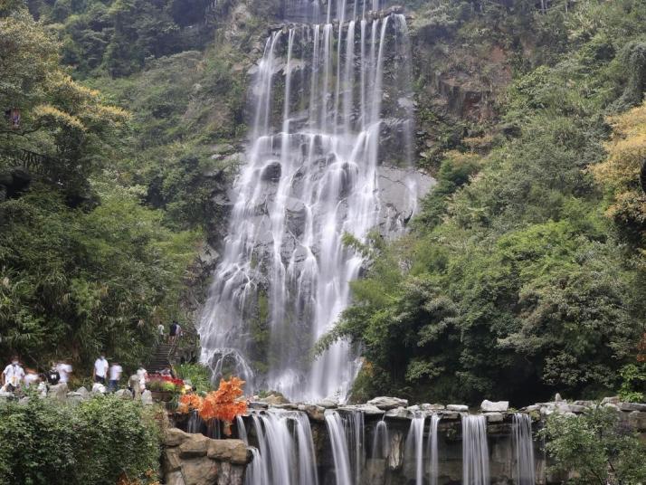 清远古龙峡漂流图片