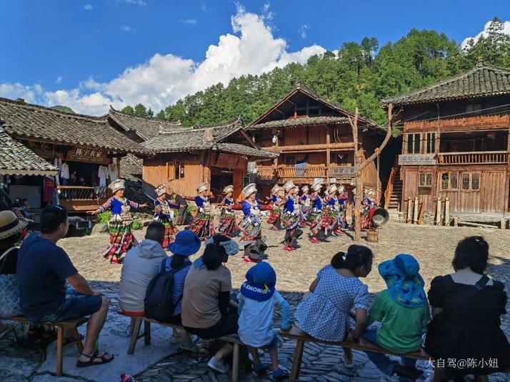 雷山郎德苗寨图片