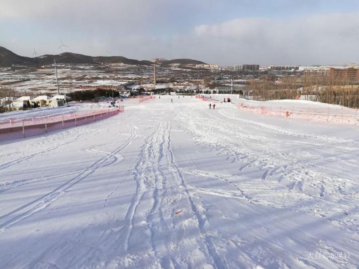 威海恒山滑雪场