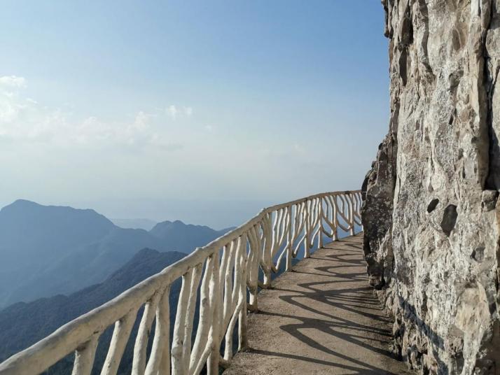 重庆金佛山北坡景区好玩吗