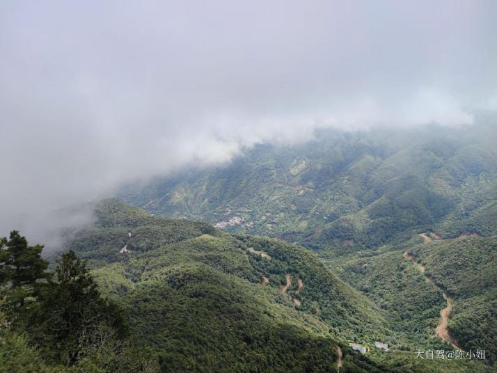 宾川鸡足山好玩吗