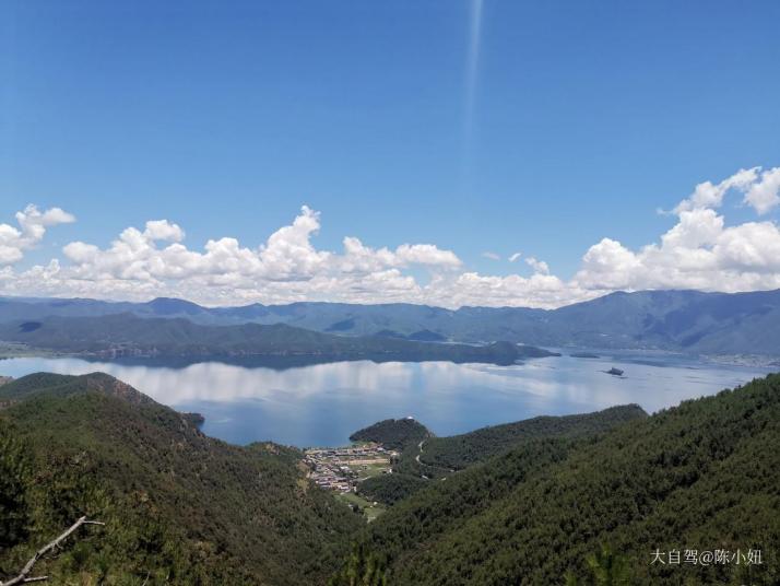 寧蒗格姆女神山圖片