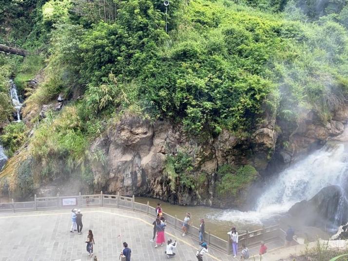 騰沖騰沖熱海風(fēng)景區(qū)好玩嗎