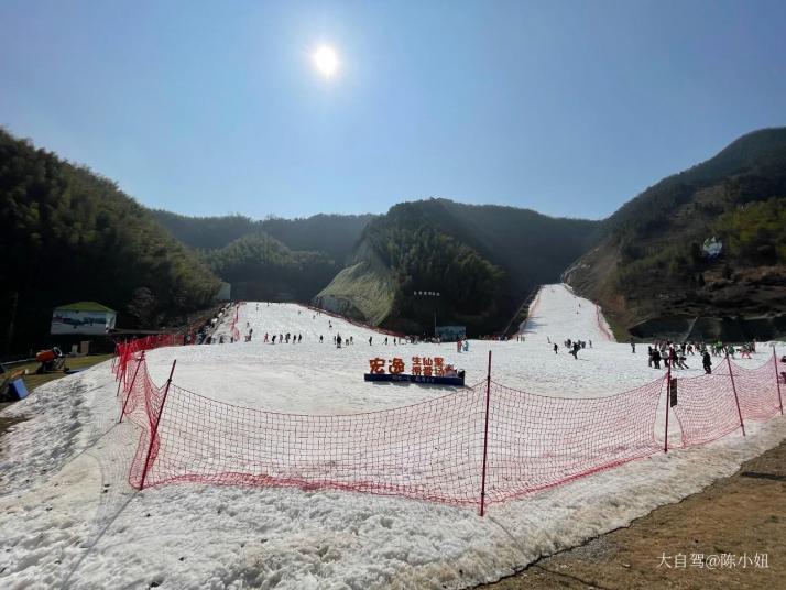 桐庐生仙里国际滑雪场图片