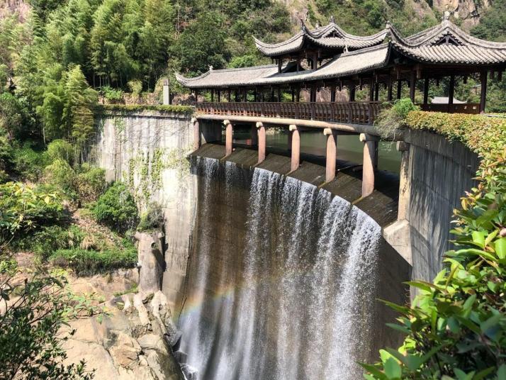 天台琼台仙谷图片