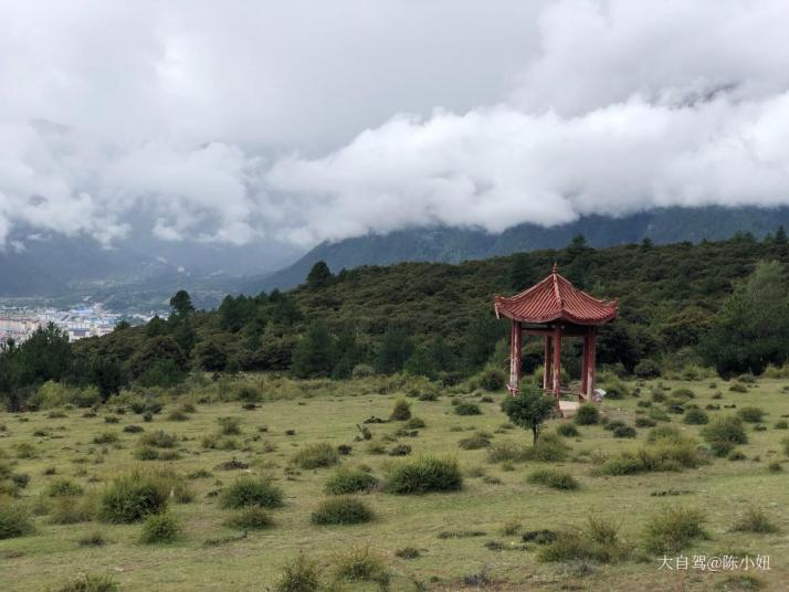 林芝 比日神山生态景区