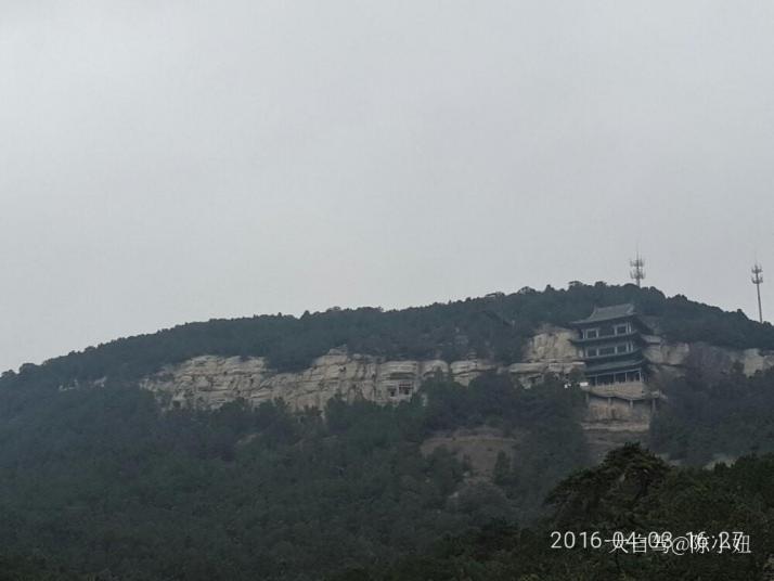 太原天龍山石窟好玩嗎