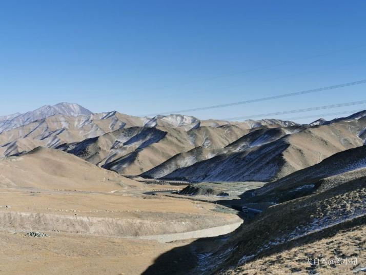 阿克塞當金山好玩嗎