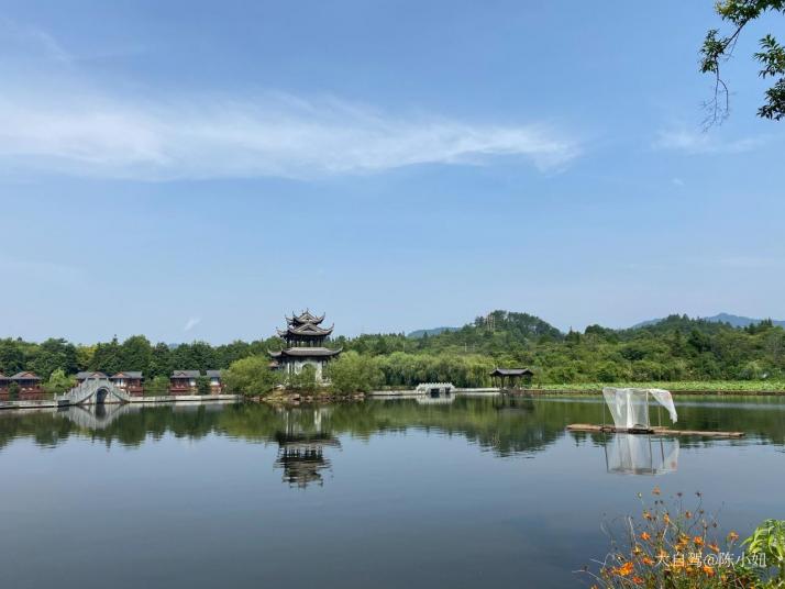 婺源水墨上河景區(qū)圖片