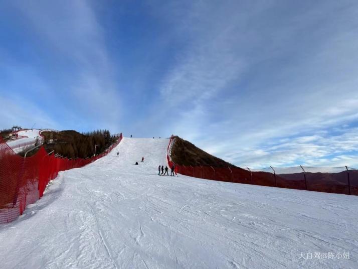 张家口翠云山银河滑雪场好玩吗